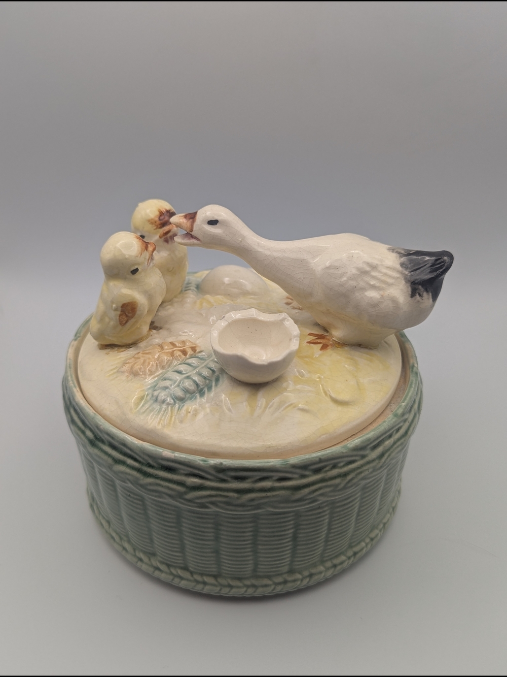 Japanese Ceramic Goose and Chicks Decorative Trinket Box - White & Yellow